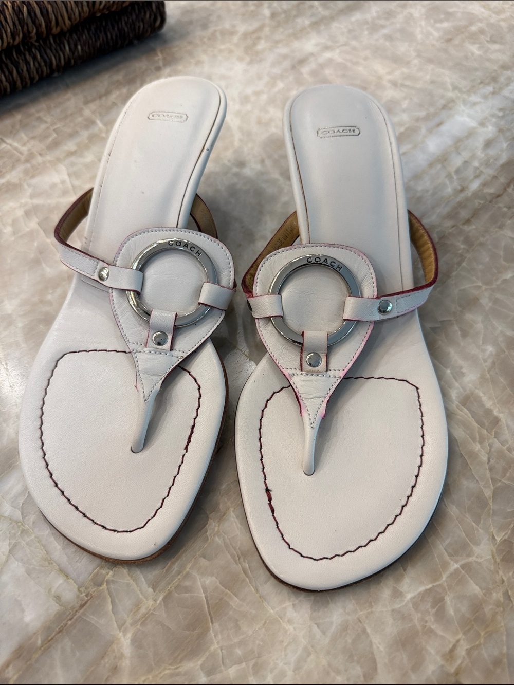 Coach White Leather Ring-Accent Thong Sandals with Pink Trim